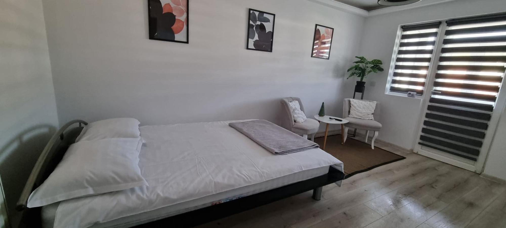 Radu'S Room Curtea De Arges Ngoại thất bức ảnh